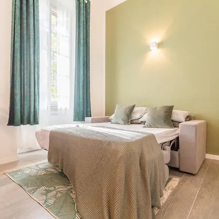 Appartamento Duomo-navigli Charming And Modern With Fast Wifi Milano