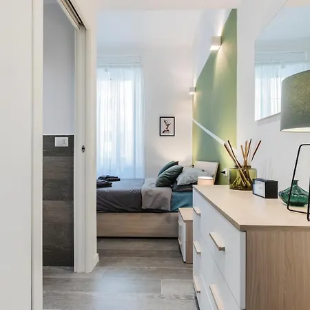 Duomo-navigli Charming And Modern With Fast Wifi Apartment *